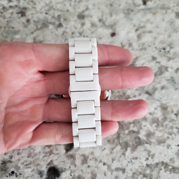 ANNE KLEIN WHITE/STAINLESS STEEL LADIES WATCH - Picture 3 of 5